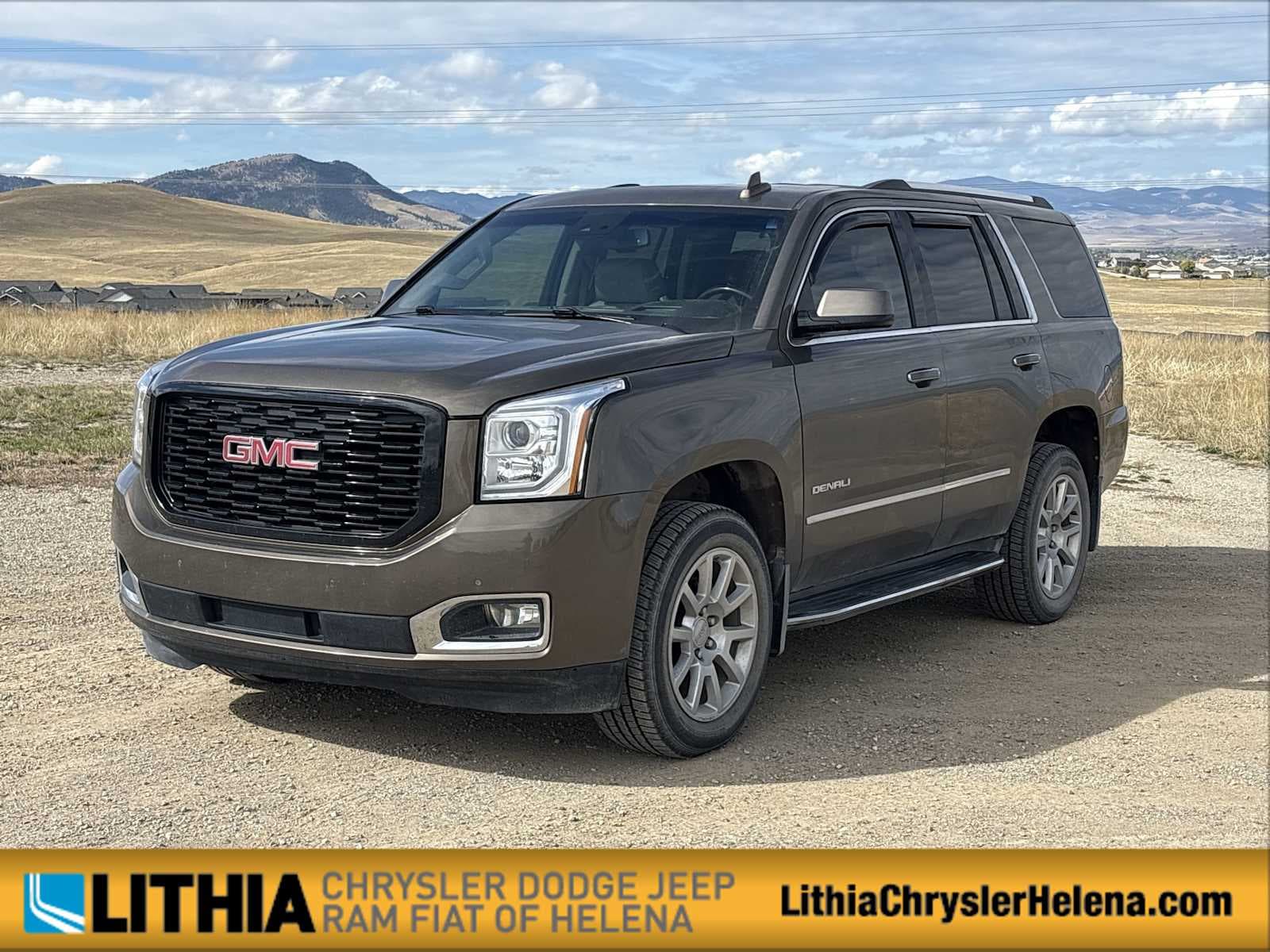 2016 GMC Yukon Denali — photo 1 of 21