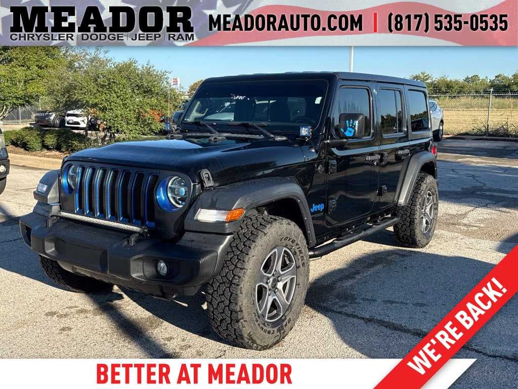 2022 Jeep Wrangler Unlimited Sport — photo 1 of 25