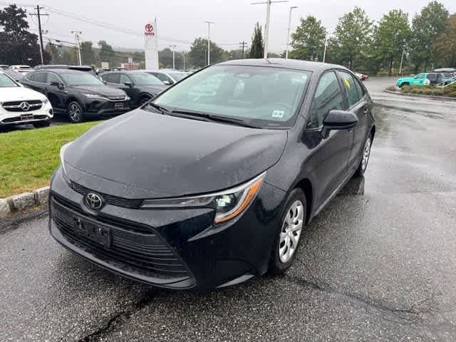 2024 Toyota Corolla LE — photo 1 of 9