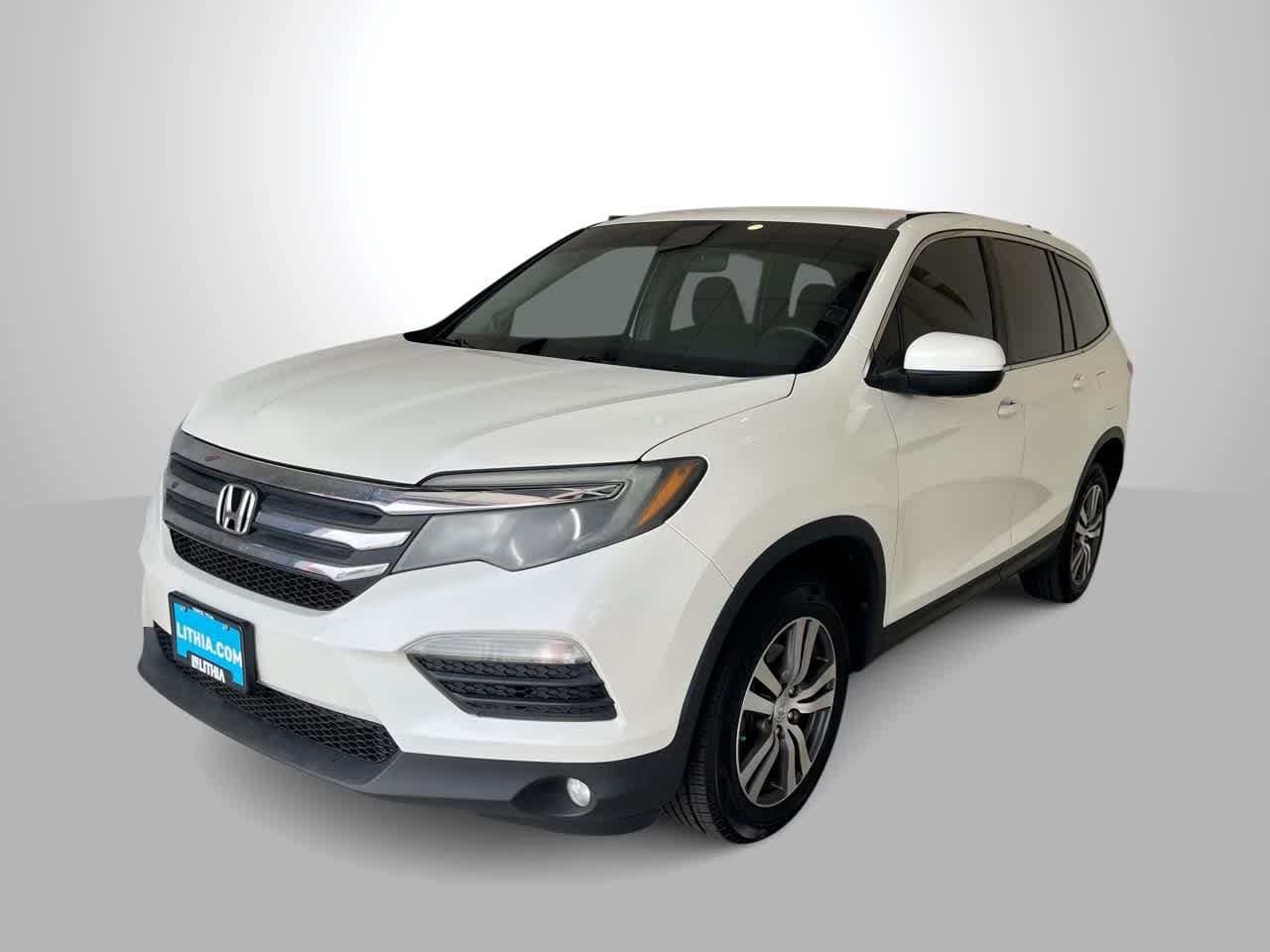 2017 Honda Pilot EX — photo 1 of 28