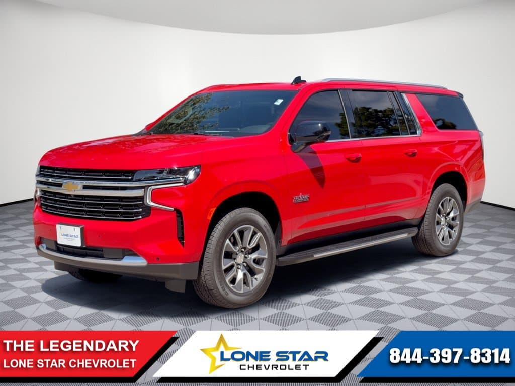 2024 Chevrolet Suburban LT — photo 1 of 32