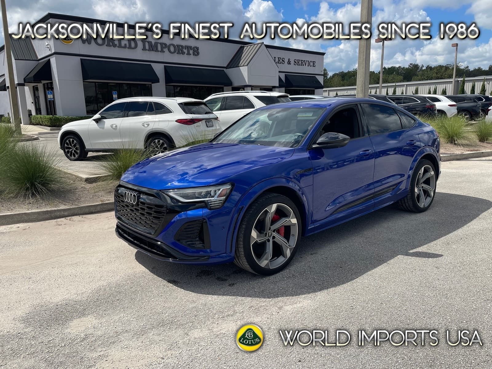 2024 Audi SQ8 e-tron Sportback Premium Plus — photo 1 of 4