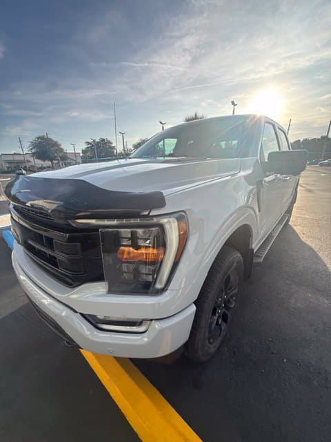 2023 Ford F-150 XLT — photo 1 of 4