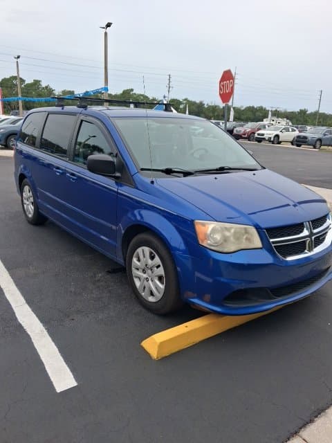 2013 Dodge Grand Caravan SE — photo 1 of 2