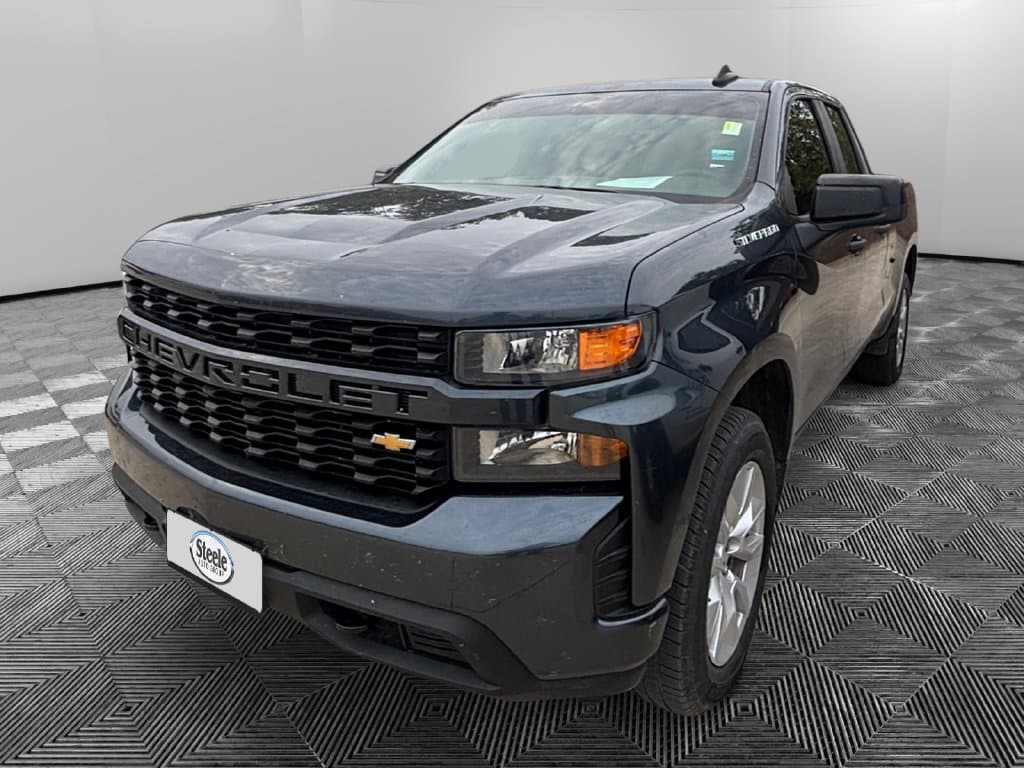 2020 Chevrolet Silverado 1500 Custom — photo 1 of 19