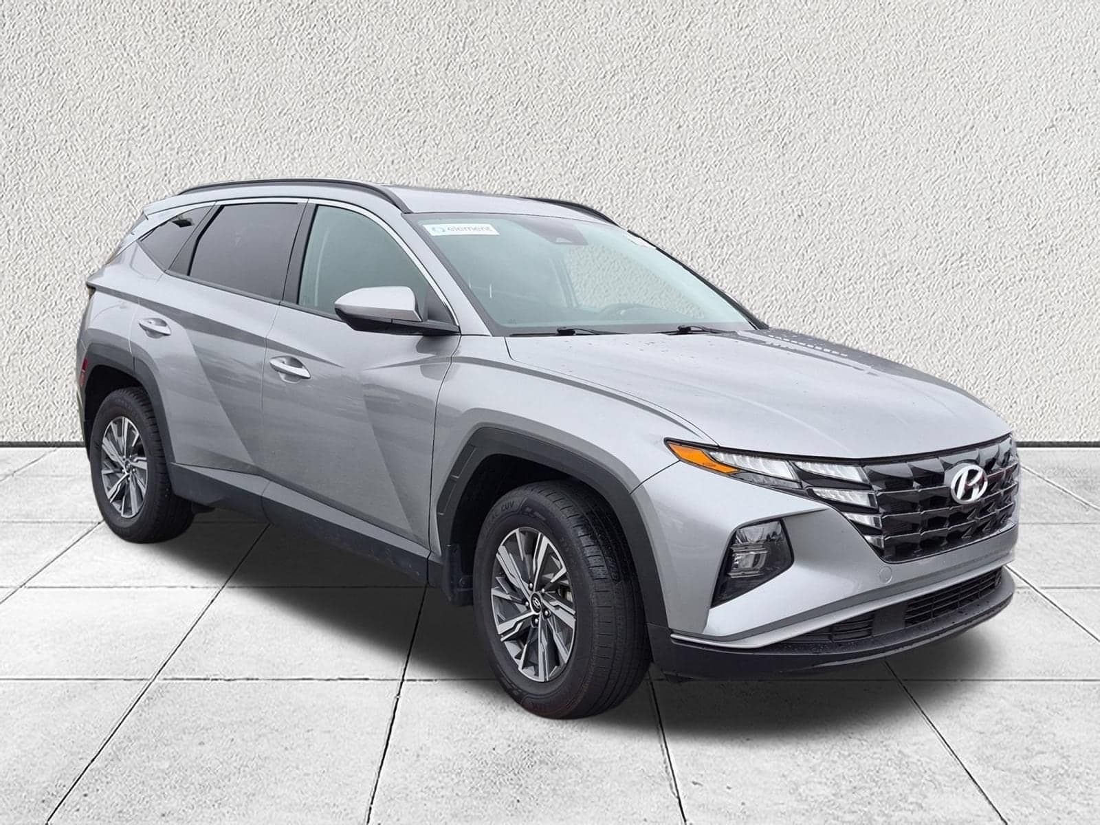 2024 Hyundai Tucson Hybrid Blue — photo 1 of 10