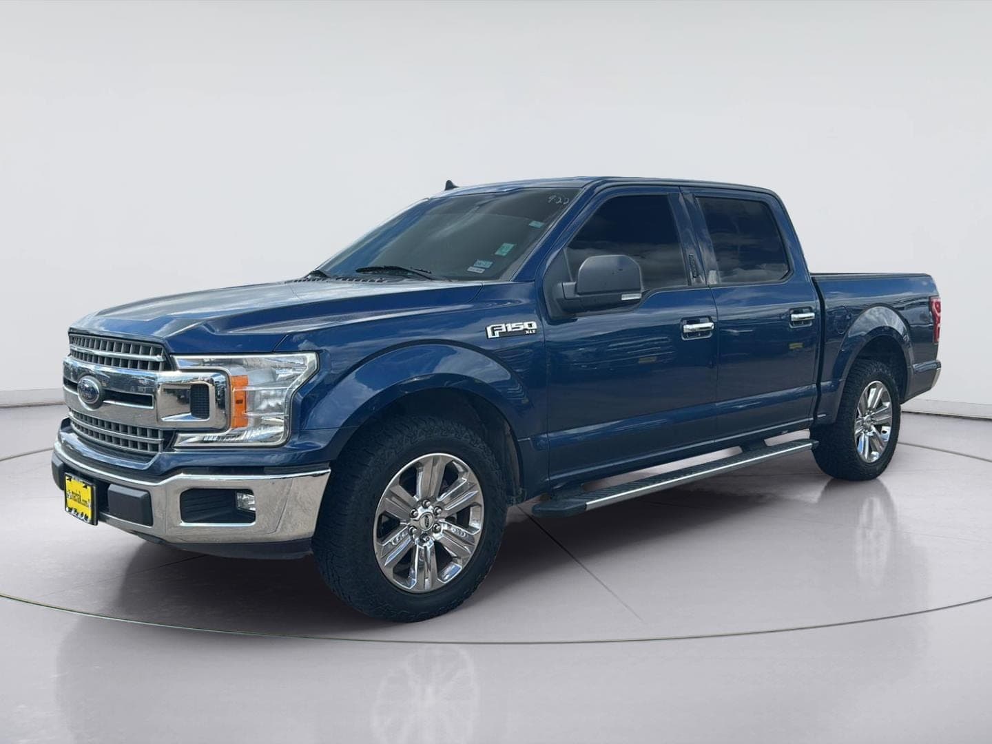 2019 Ford F-150 XLT — photo 1 of 11
