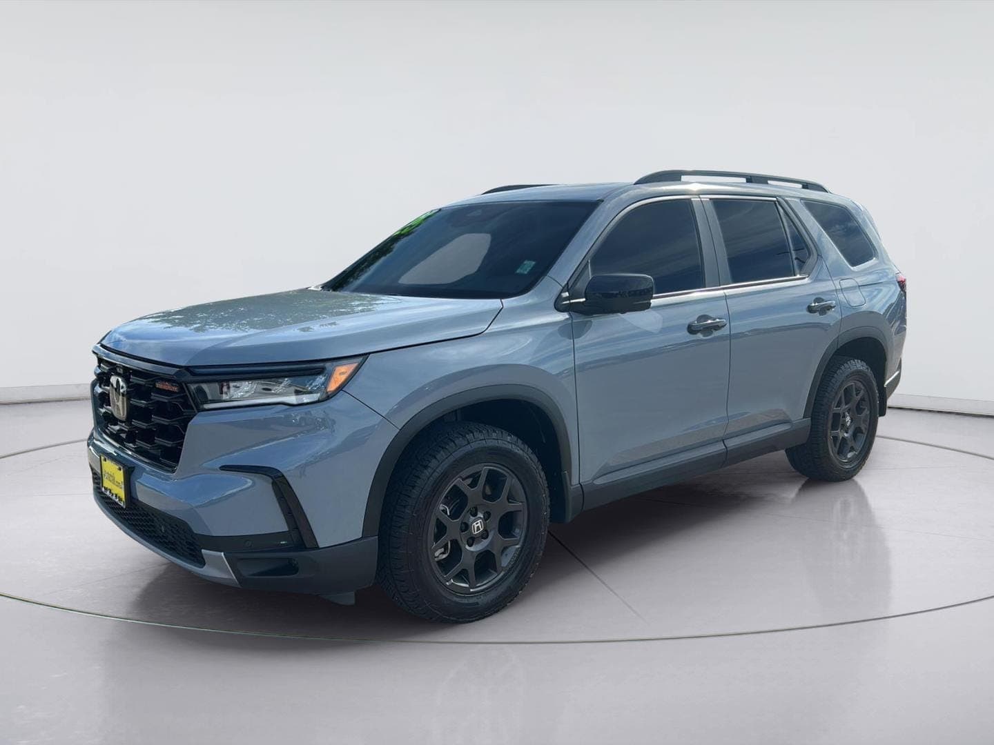 2025 Honda Pilot TrailSport — photo 1 of 38
