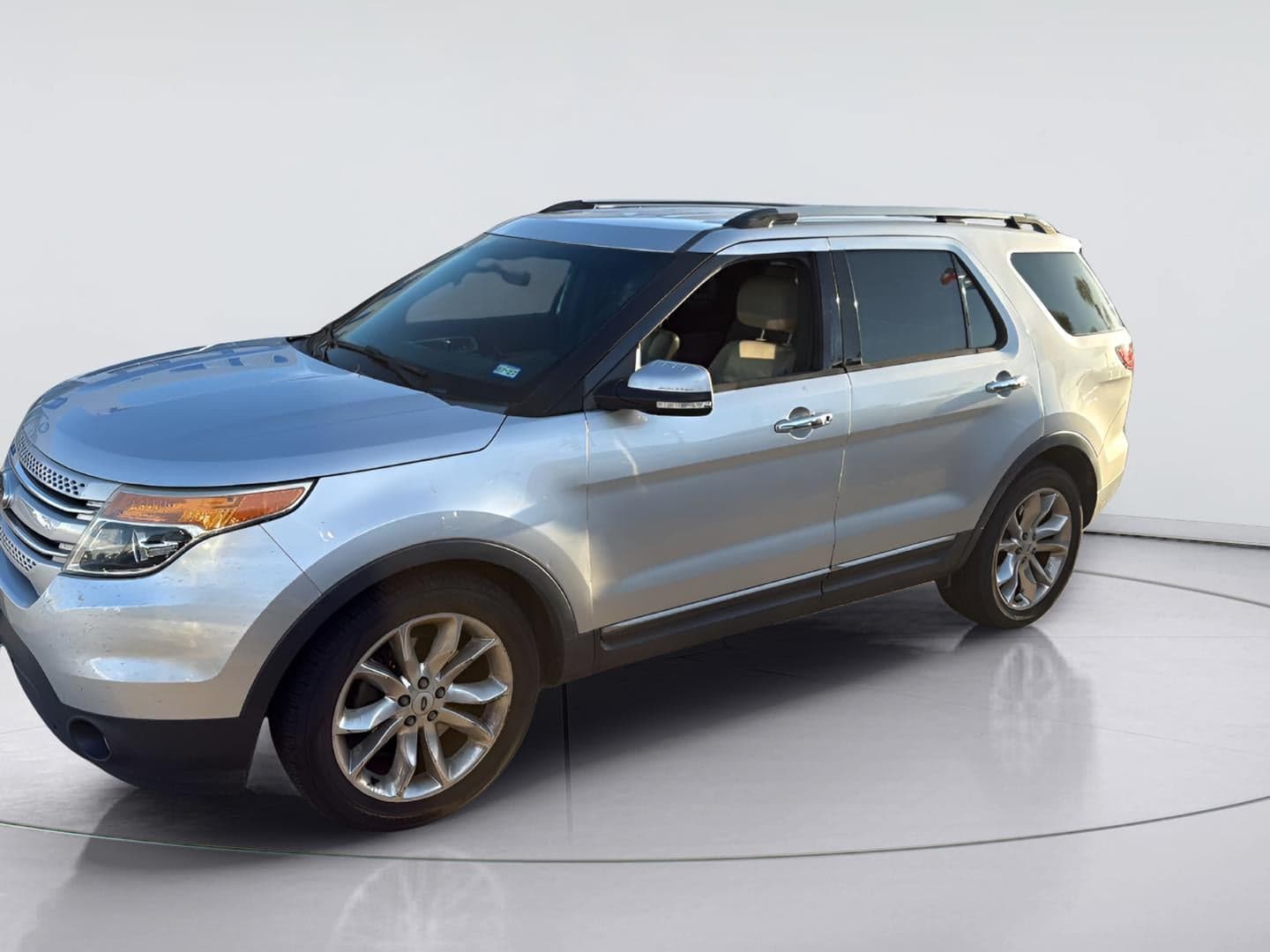 2015 Ford Explorer Limited — photo 1 of 4