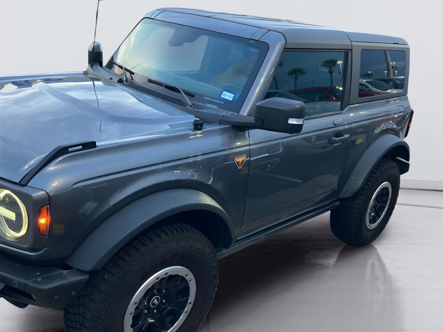 2023 Ford Bronco Badlands — photo 1 of 42