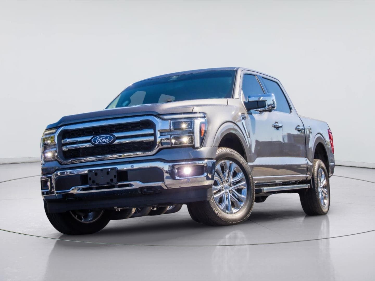 2025 Ford F-150 LARIAT — photo 1 of 17