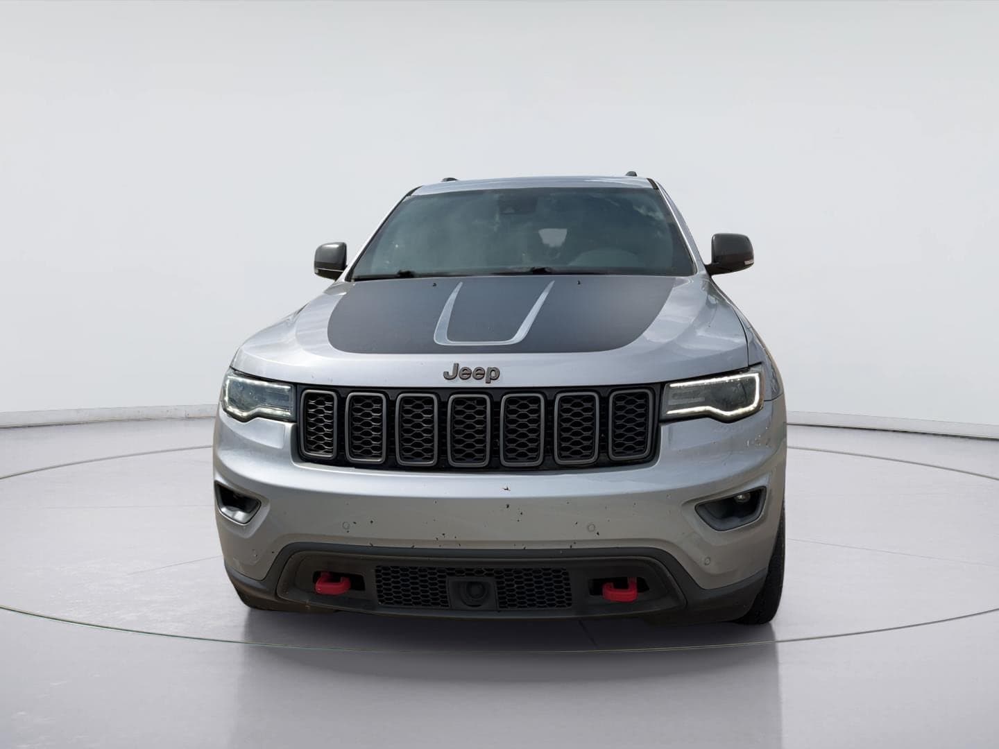 2018 Jeep Grand Cherokee Trailhawk — photo 1 of 9