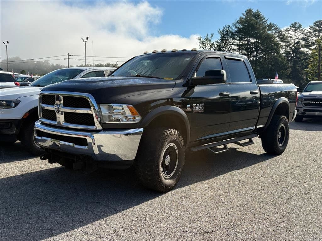 2018 RAM 2500 Tradesman — photo 1 of 12