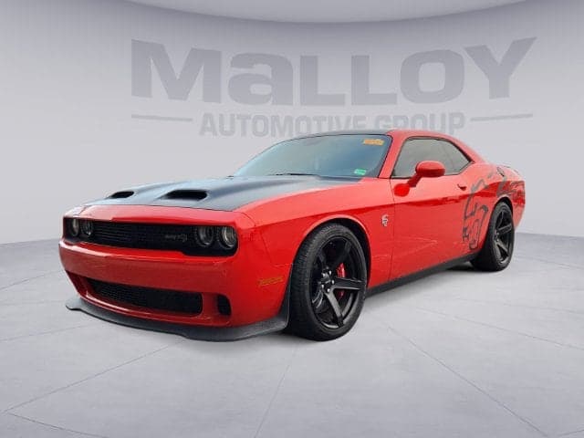 2019 Dodge Challenger SRT Hellcat — photo 1 of 9