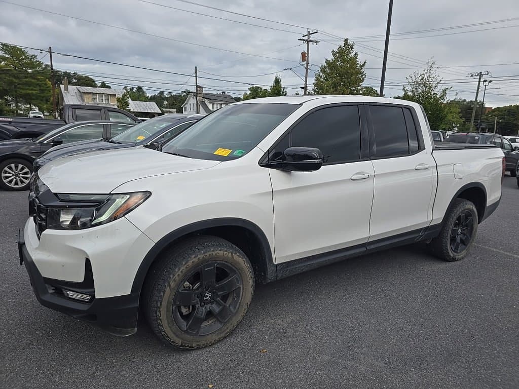 2024 Honda Ridgeline Black Edition — photo 1 of 6