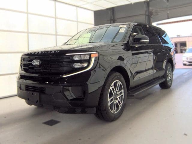 2025 Ford Expedition Max Active — photo 1 of 2