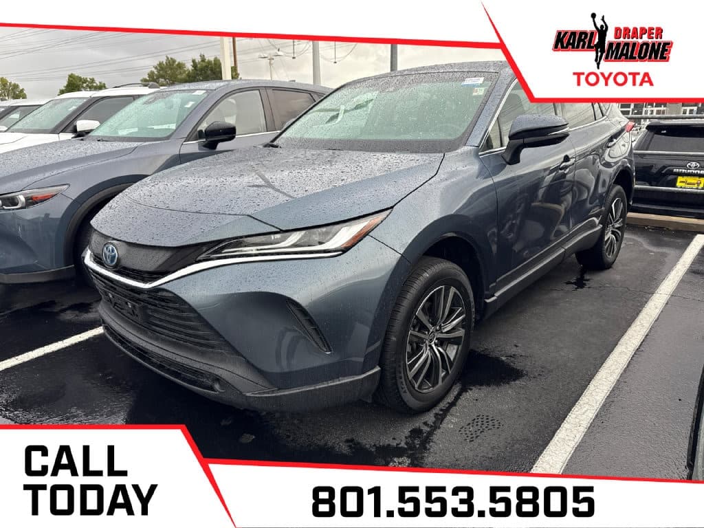 2024 Toyota Venza LE — photo 1 of 5