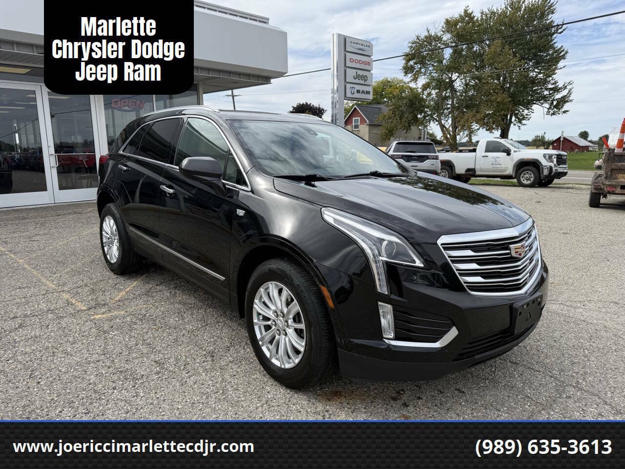 2017 Cadillac XT5 Base — photo 1 of 16