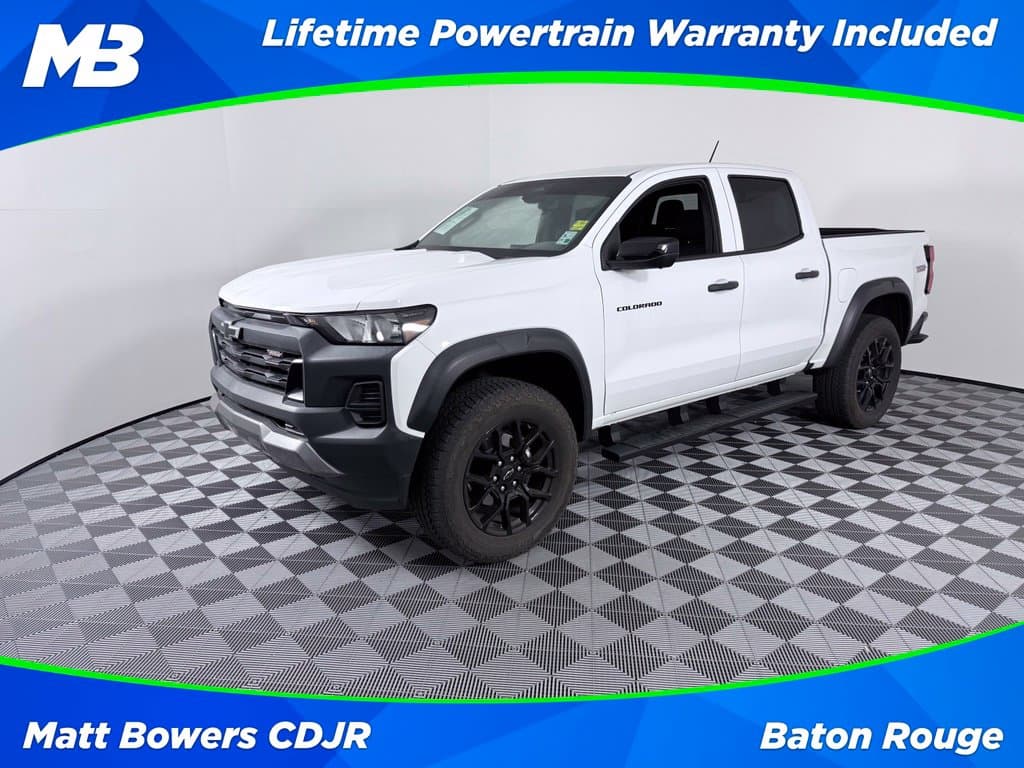 2023 Chevrolet Colorado 4WD Trail Boss — photo 1 of 29