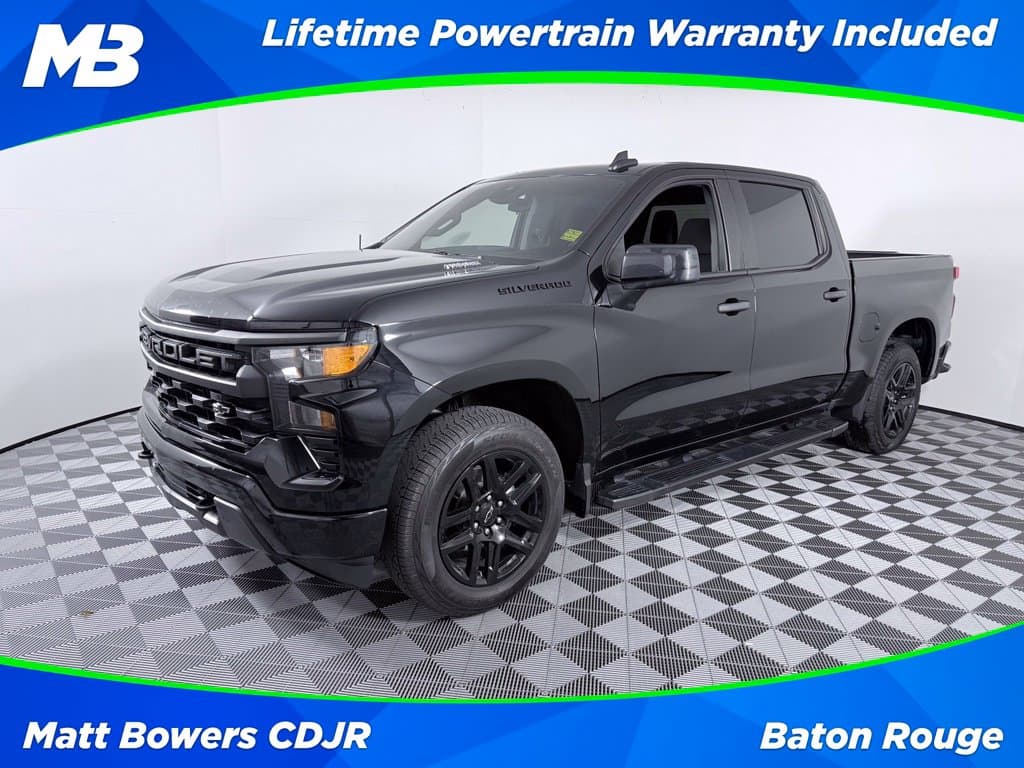 2024 Chevrolet Silverado 1500 Custom — photo 1 of 28