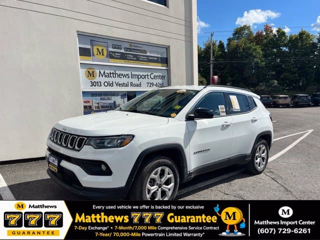 2025 Jeep Compass Latitude — photo 1 of 28