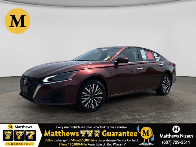 2023 Nissan Altima 2.5 SV — photo 1 of 33