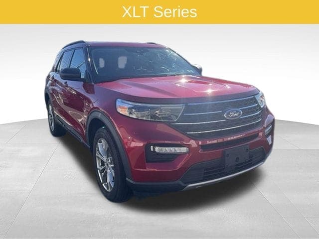 2023 Ford Explorer XLT — photo 1 of 20