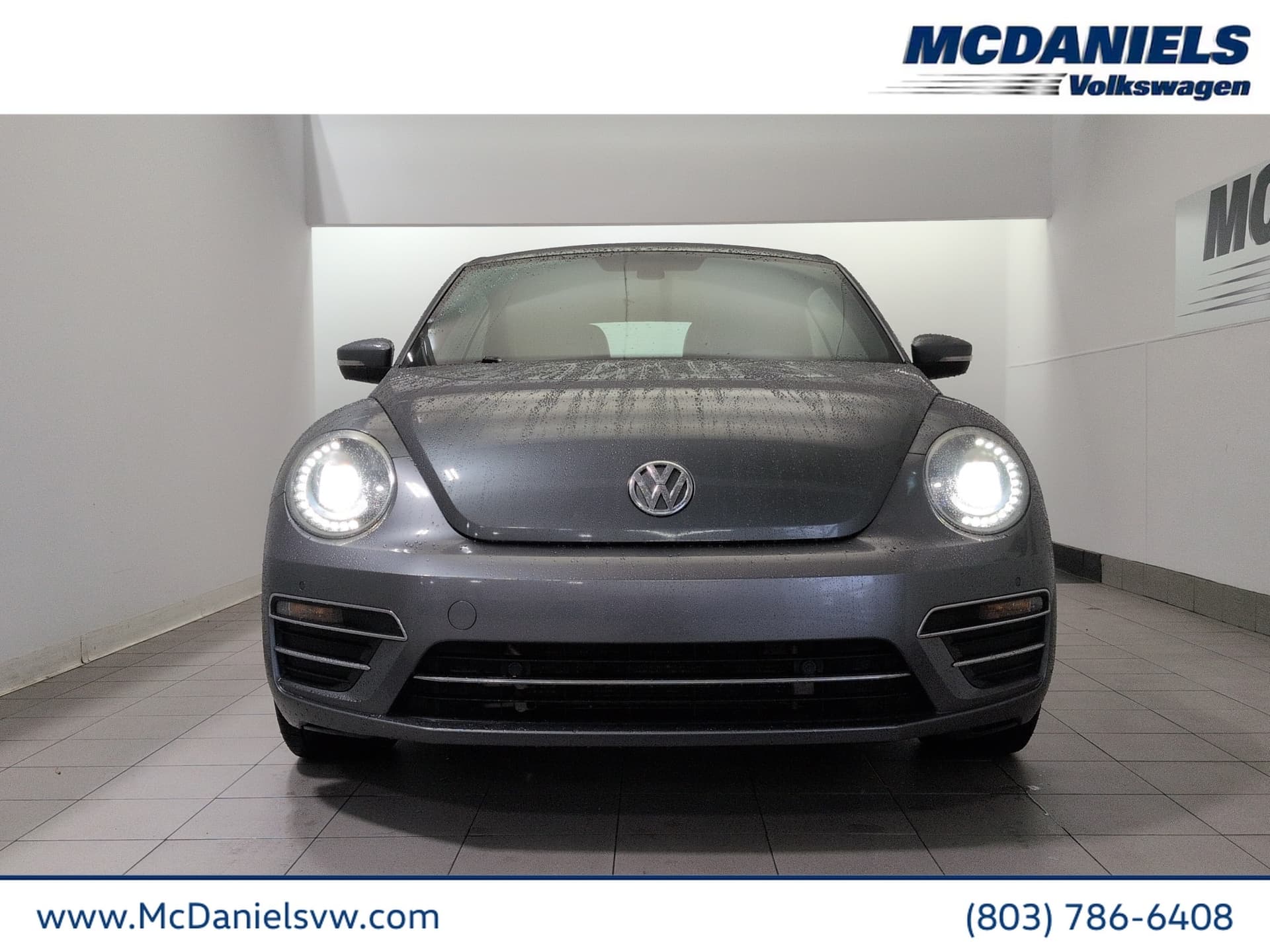 2017 Volkswagen Beetle 1.8T SEL — photo 1 of 35