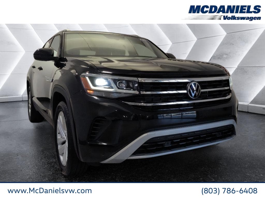 2023 Volkswagen Atlas Cross Sport 3.6L V6 SE w/Technology — photo 1 of 39