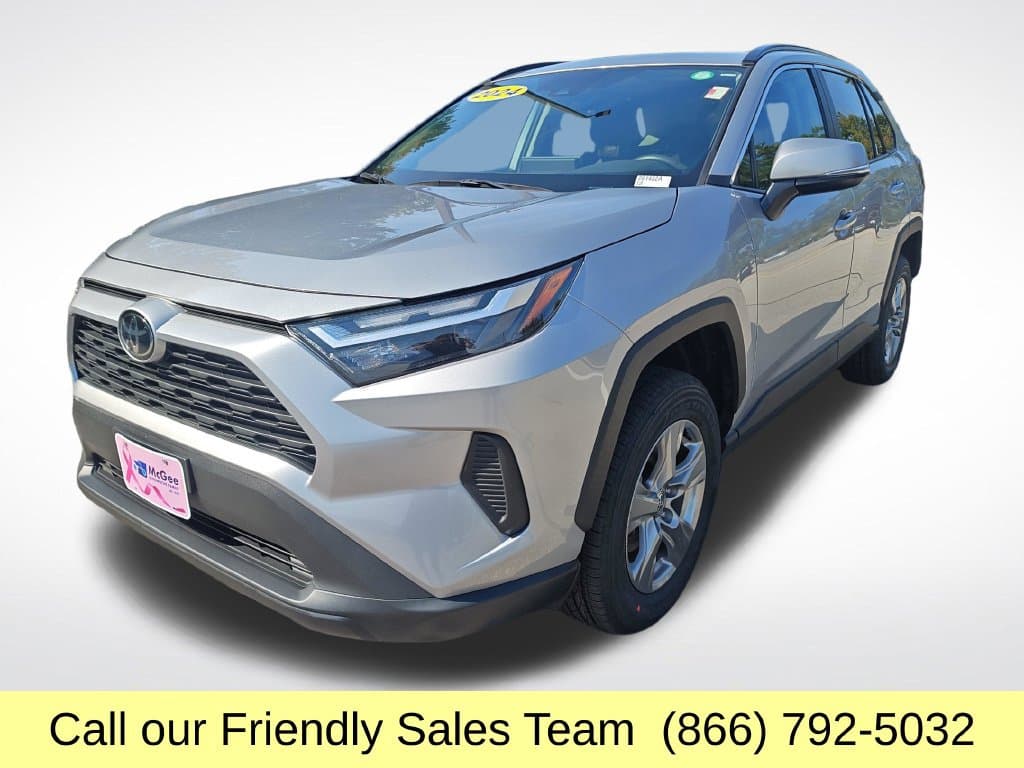 2024 Toyota RAV4 XLE — photo 1 of 29