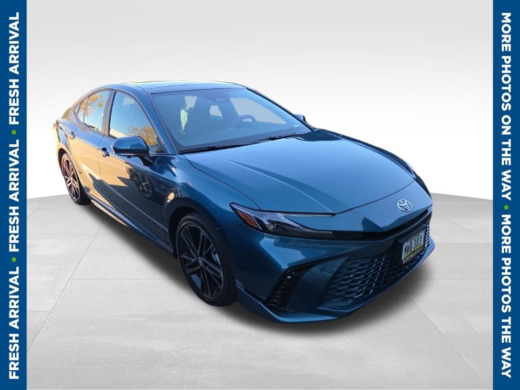 2025 Toyota Camry XSE — photo 1 of 7