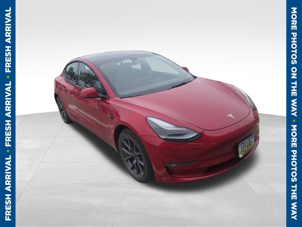 2022 Tesla Model 3 Long Range — photo 1 of 6