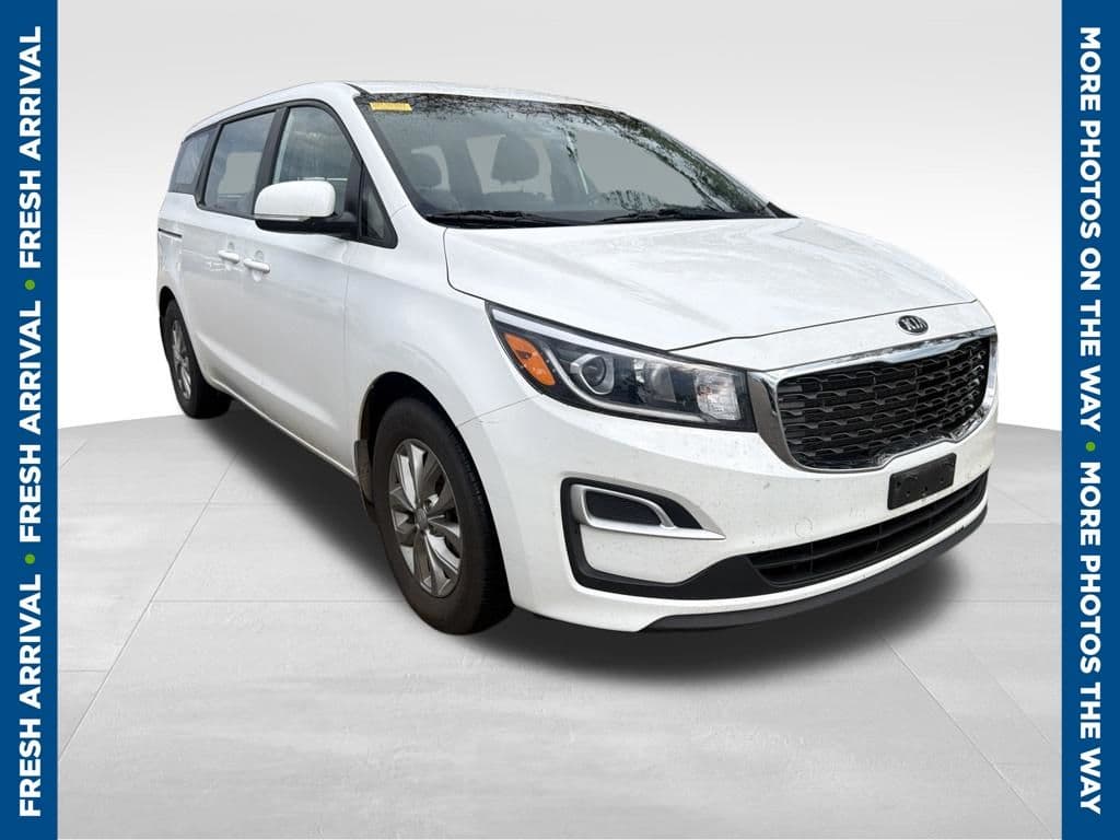 2020 Kia Sedona L — photo 1 of 6