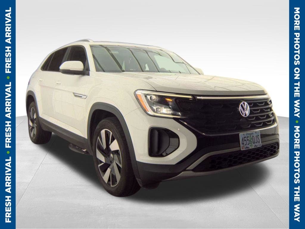 2025 Volkswagen Atlas Cross Sport 2.0T SE w/Technology — photo 1 of 9