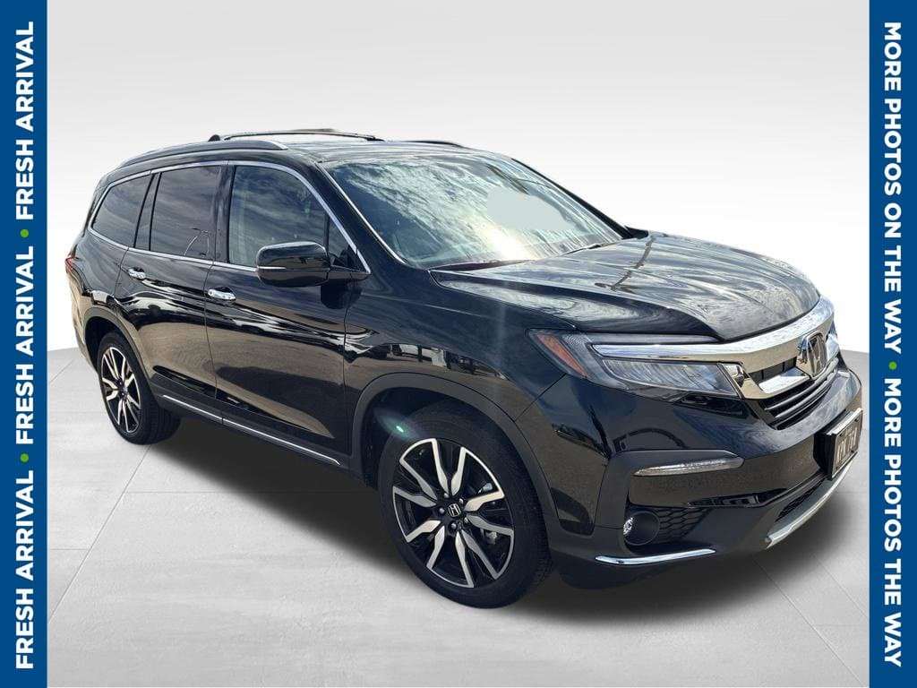 2021 Honda Pilot Touring 8-Passenger — photo 1 of 6