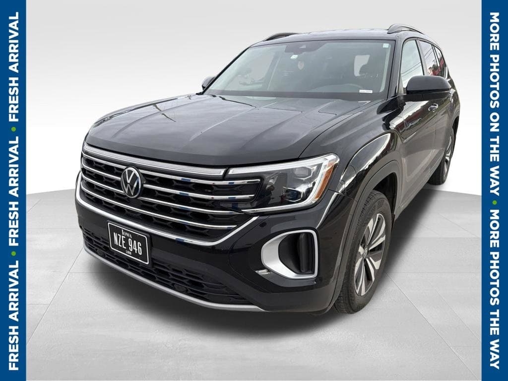 2024 Volkswagen Atlas 2.0T SE — photo 1 of 8