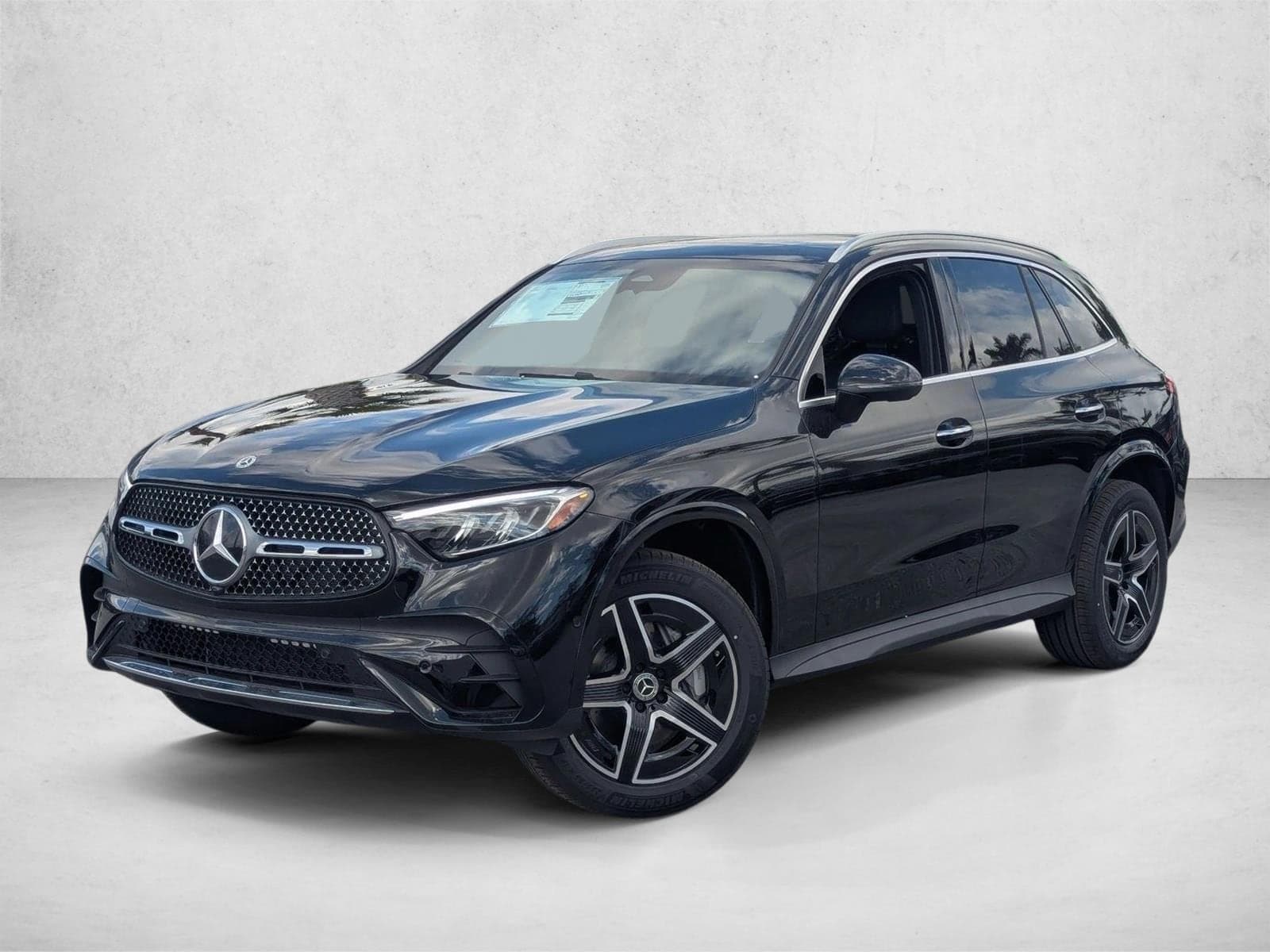 2026 Mercedes-Benz GLC Base — photo 1 of 16