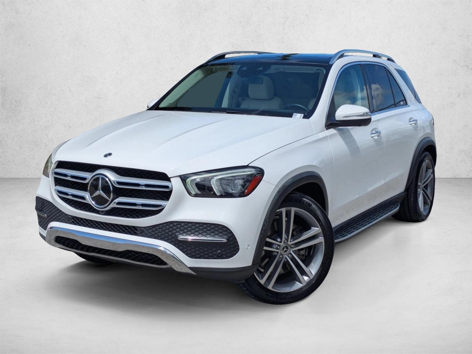 2022 Mercedes-Benz GLE Base — photo 1 of 28