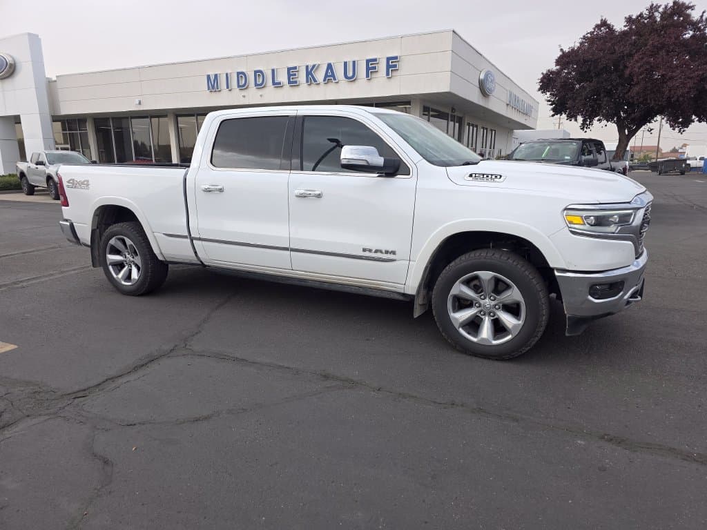 2020 RAM 1500 Limited — photo 1 of 4