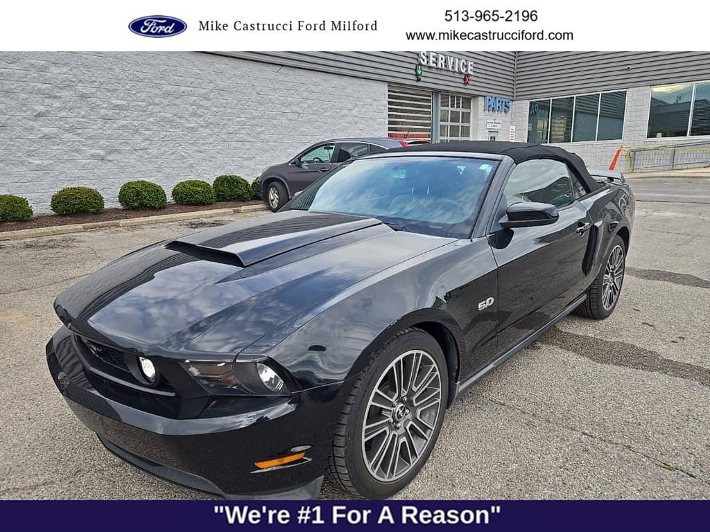 2012 Ford Mustang GT — photo 1 of 10