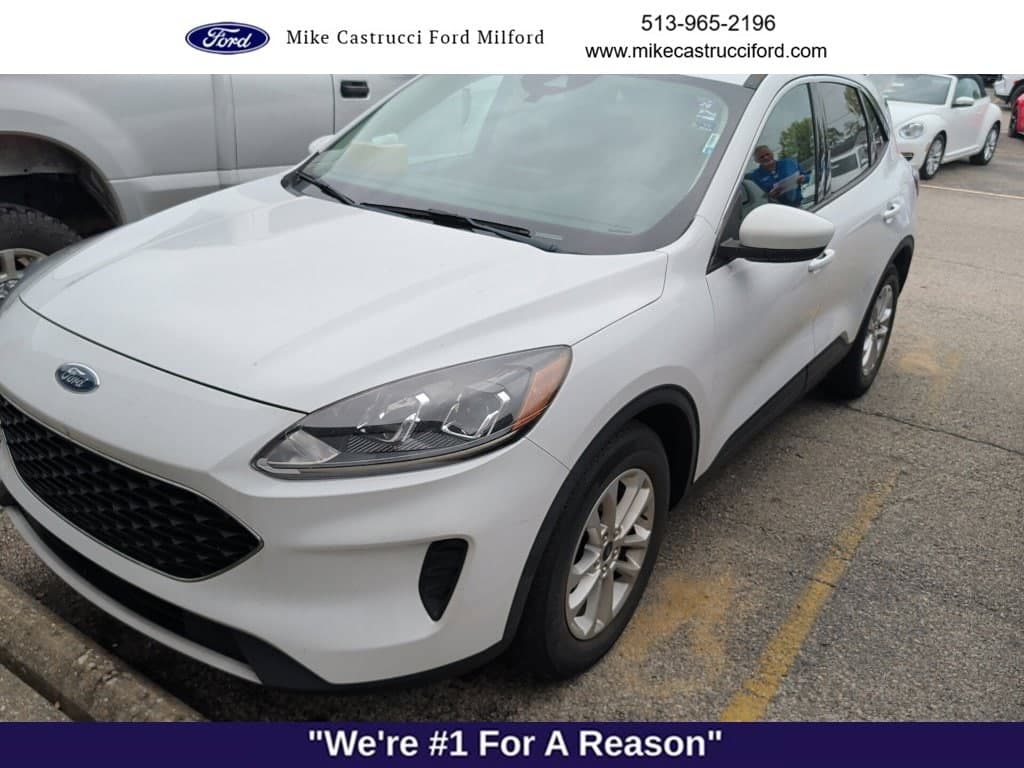 2020 Ford Escape SE — photo 1 of 6