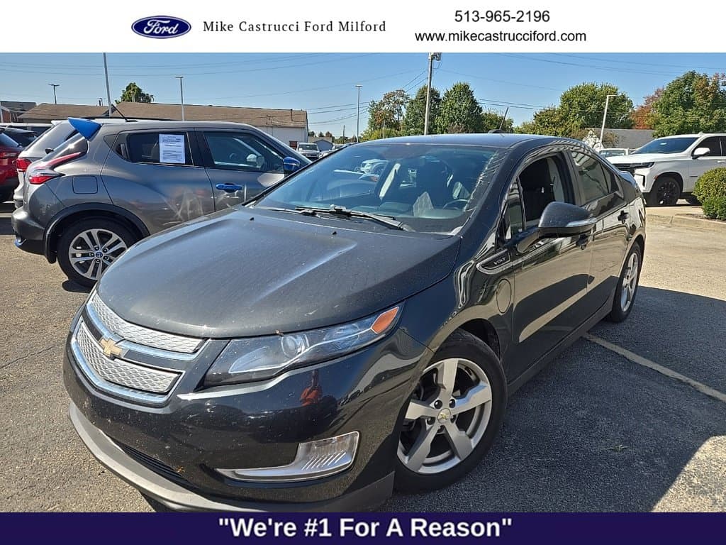 2015 Chevrolet Volt Base — photo 1 of 10