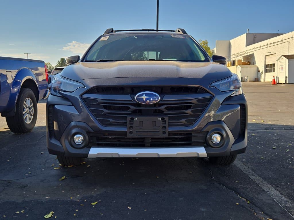2024 Subaru Outback Limited XT — photo 1 of 10
