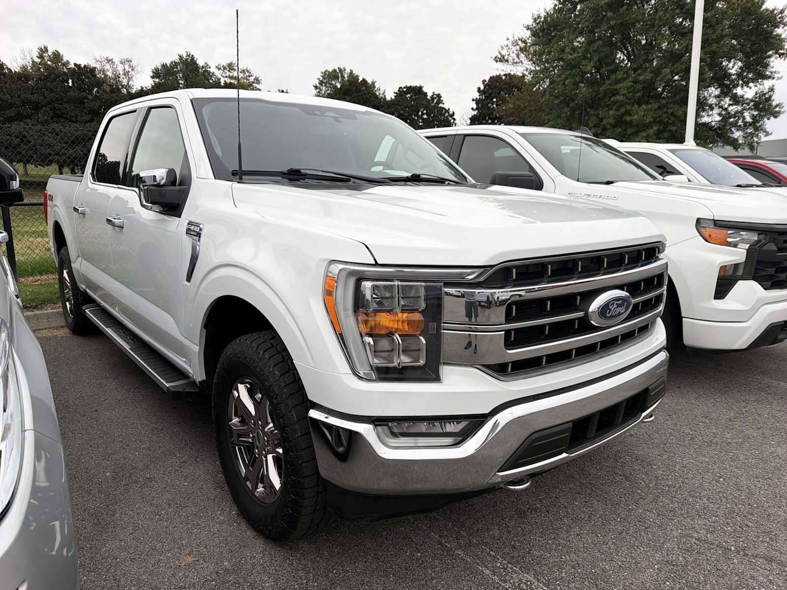 2023 Ford F-150 LARIAT — photo 1 of 4