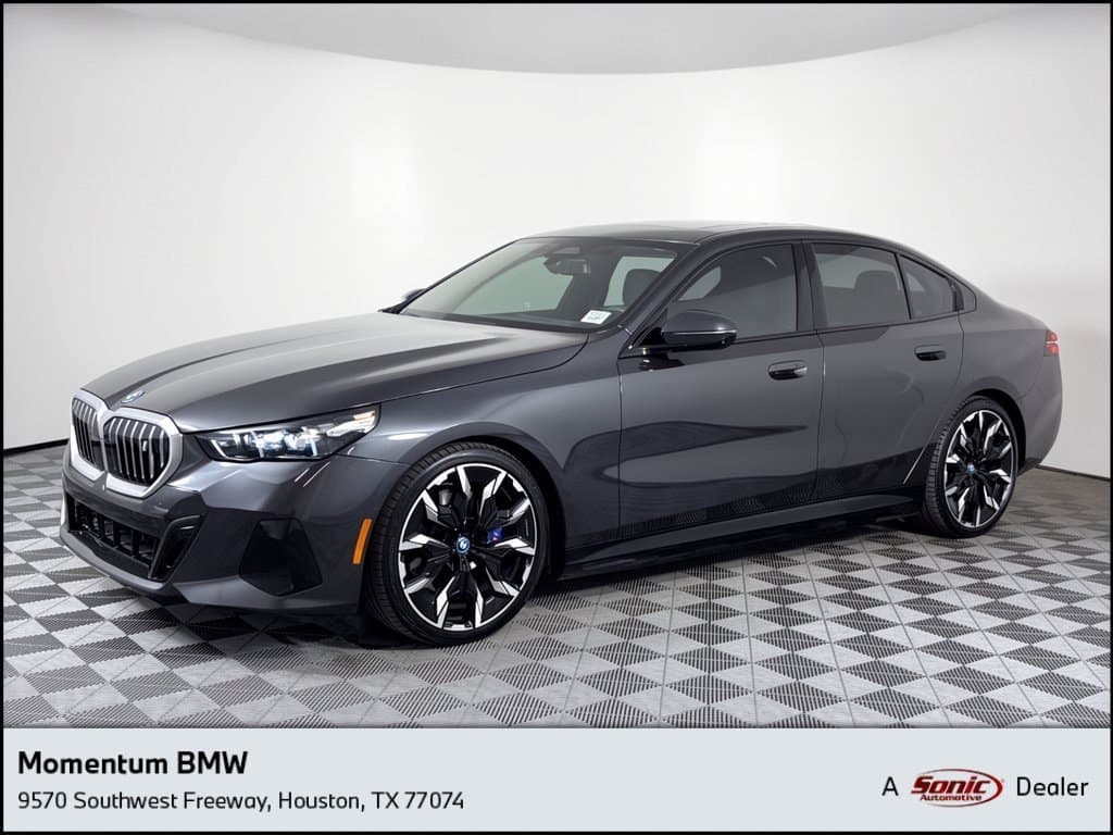 2024 BMW i5 eDrive40 — photo 1 of 31