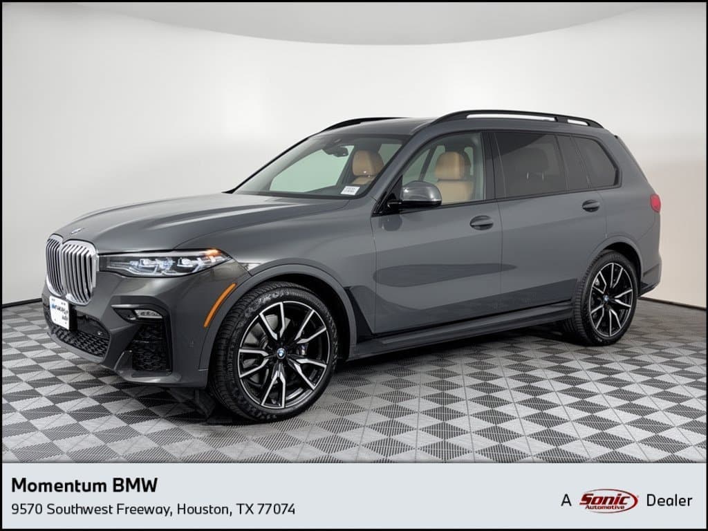 2022 BMW X7 xDrive40i — photo 1 of 32