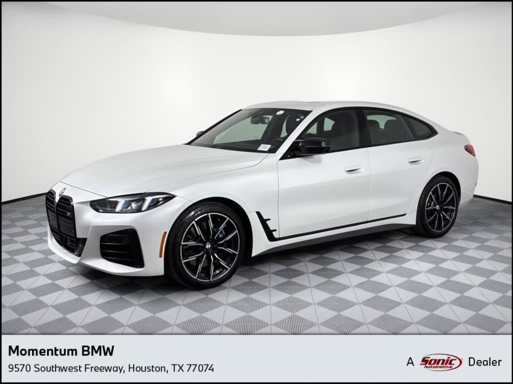 2026 BMW 4 Series M440i — photo 1 of 31