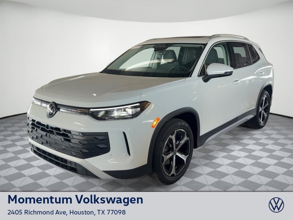 2026 Volkswagen Tiguan SE — photo 1 of 32