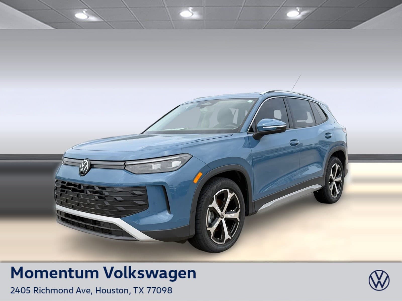 2026 Volkswagen Tiguan SE — photo 1 of 25