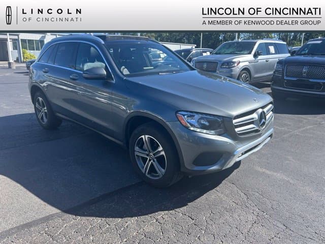 2018 Mercedes-Benz GLC Base — photo 1 of 9